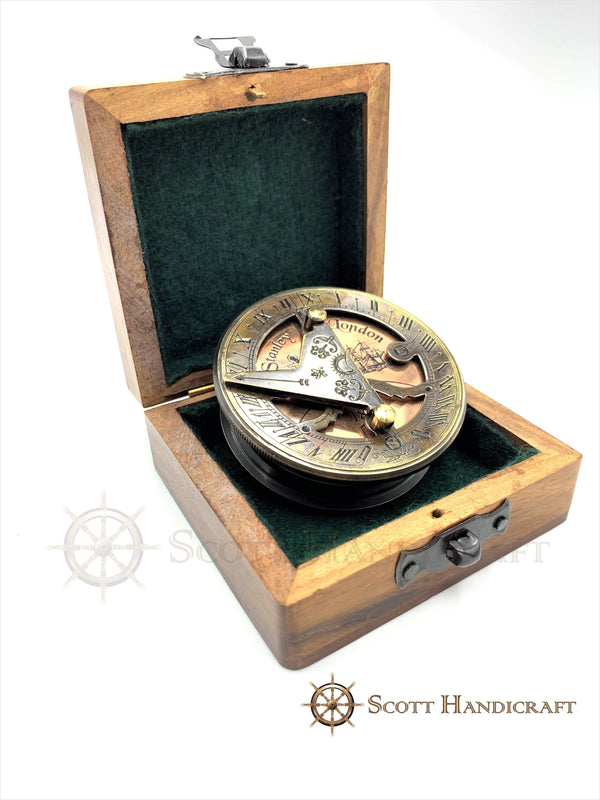 Beautifully Handcrafted Stanley London Replica sundial compass with wo
