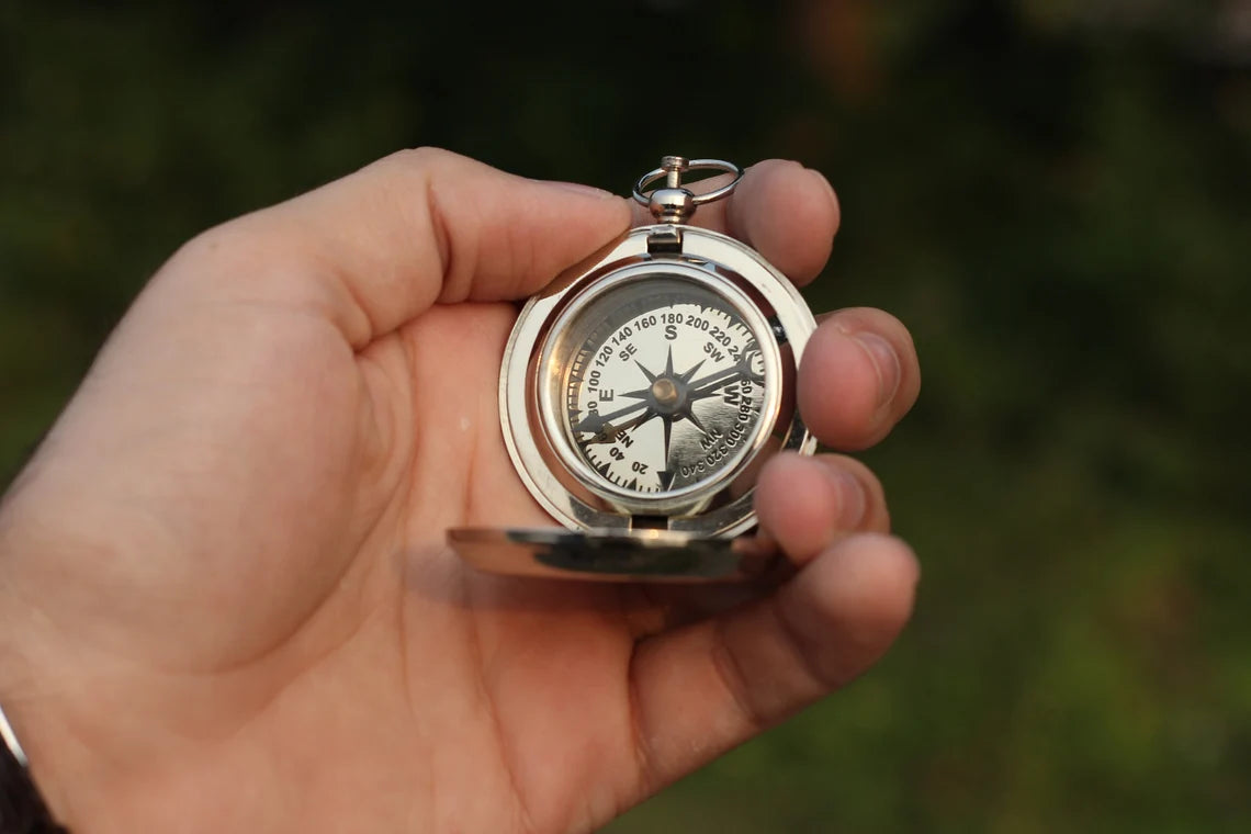 PERSONALIZED ENGRAVED WORKING COMPASS WITH  LEATHER BAG - SCOTT HANDICRAFT